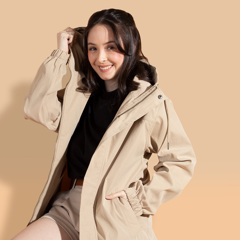 Modern Hug Jacket – Straightforward