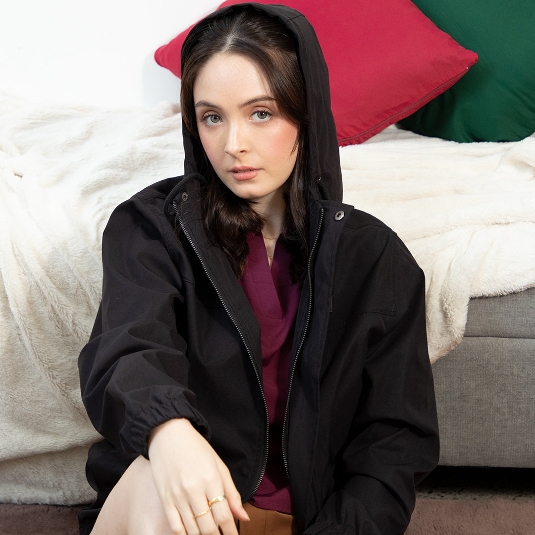 Modern Hug Jacket – Straightforward