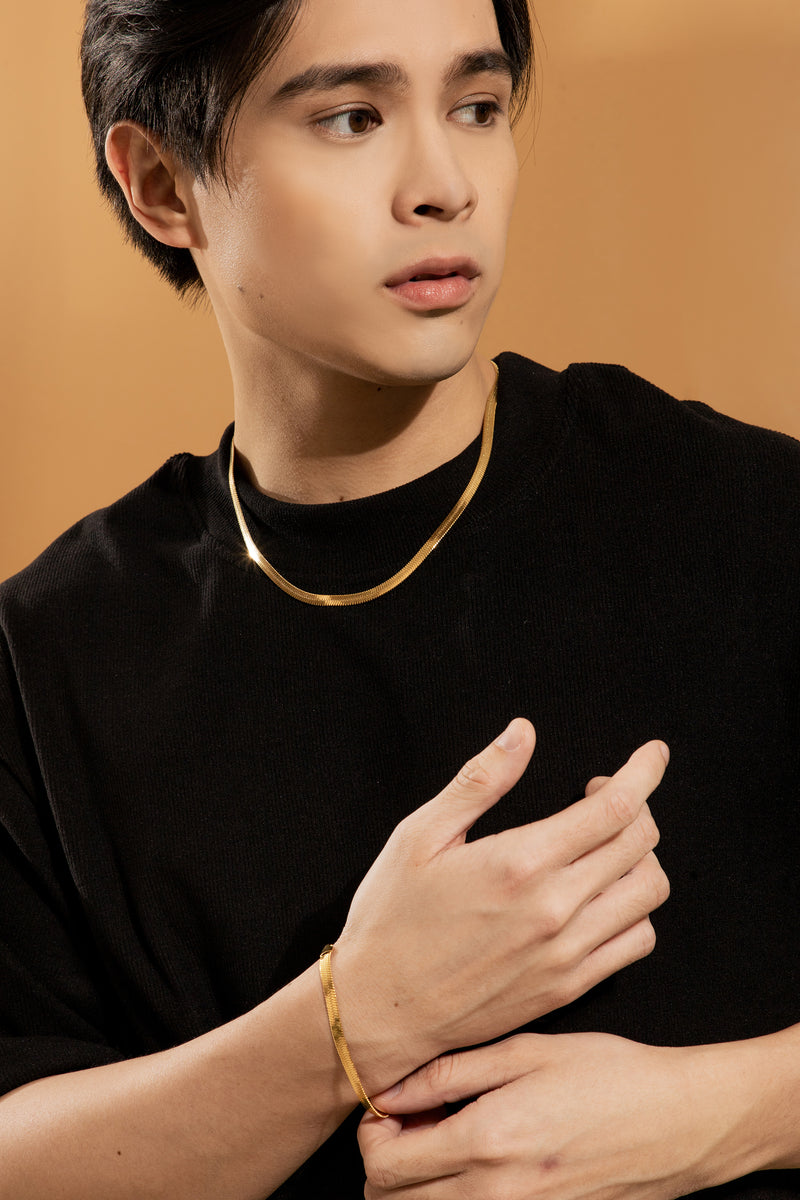 Preciso Necklace