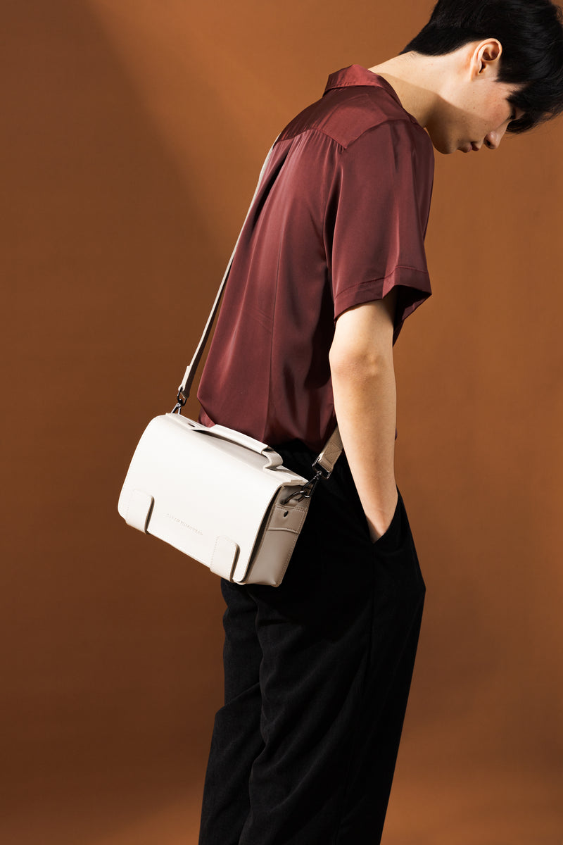 DVL 2-Way Square Bag